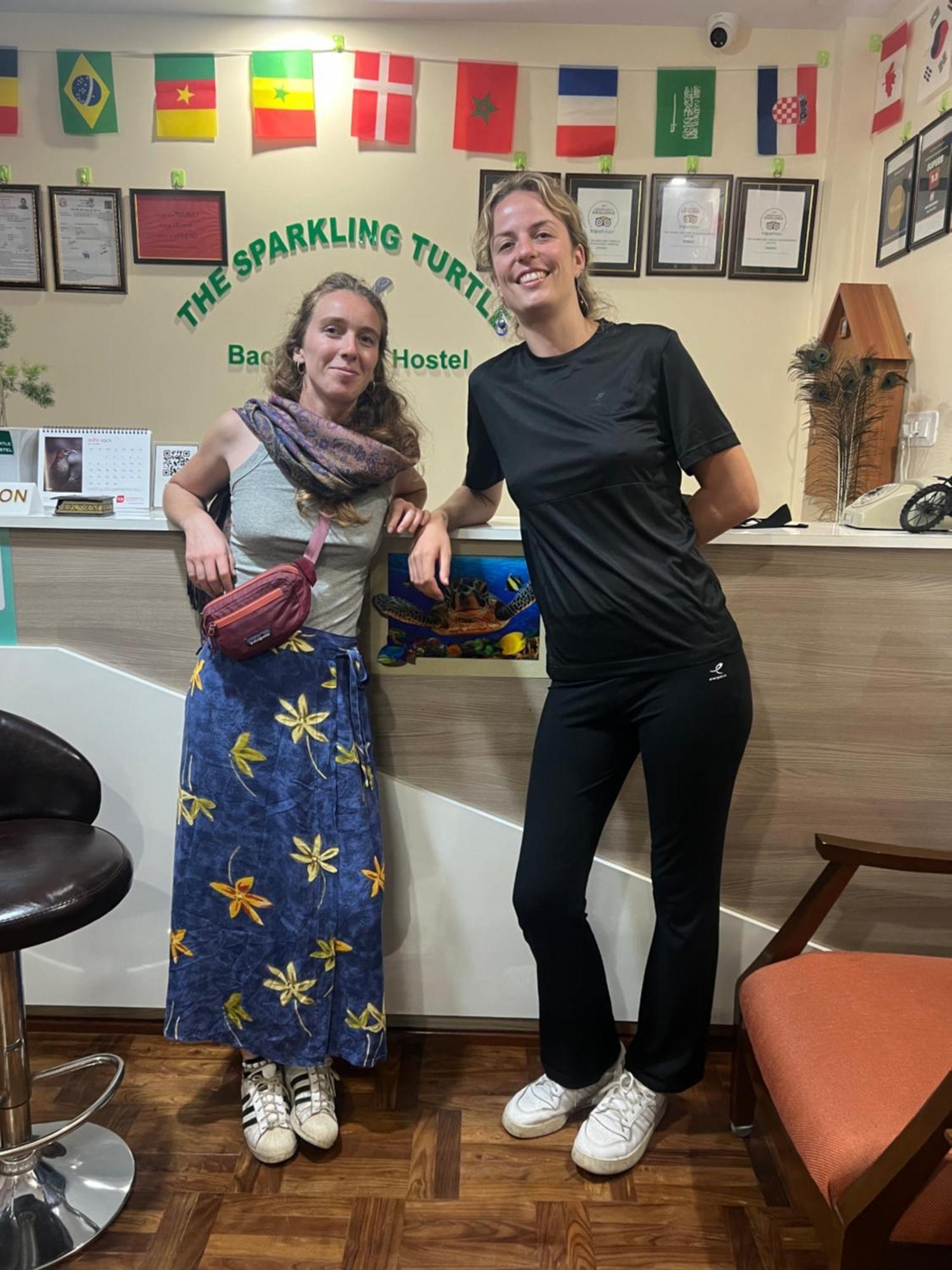 The Sparkling Turtle Backpackers Hostel Катманду Экстерьер фото